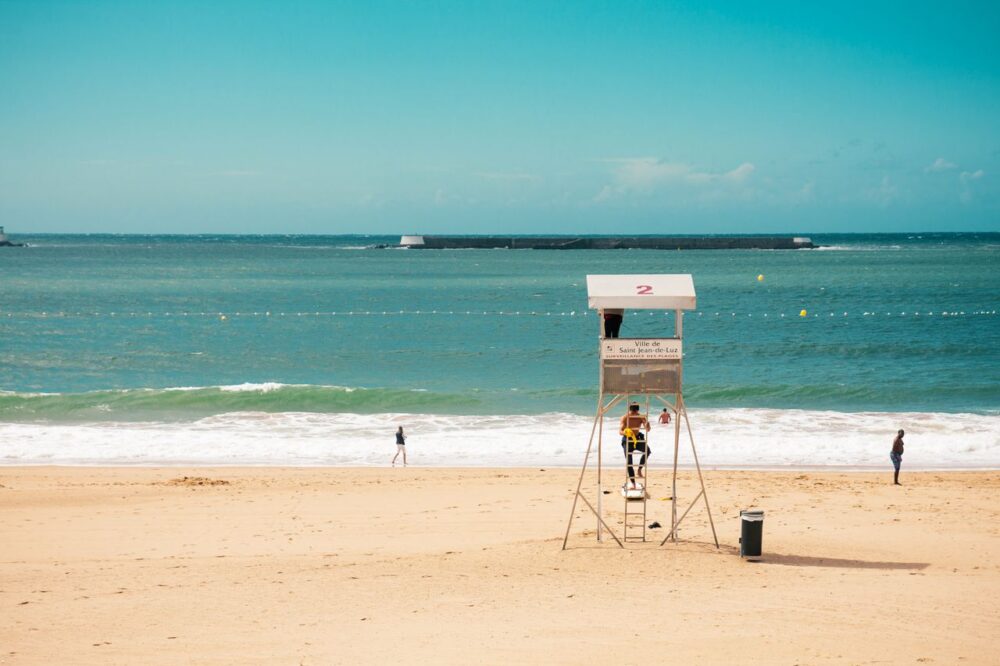 activités-nautiques-st-jean-de-luz-location-marty-surf-delivery