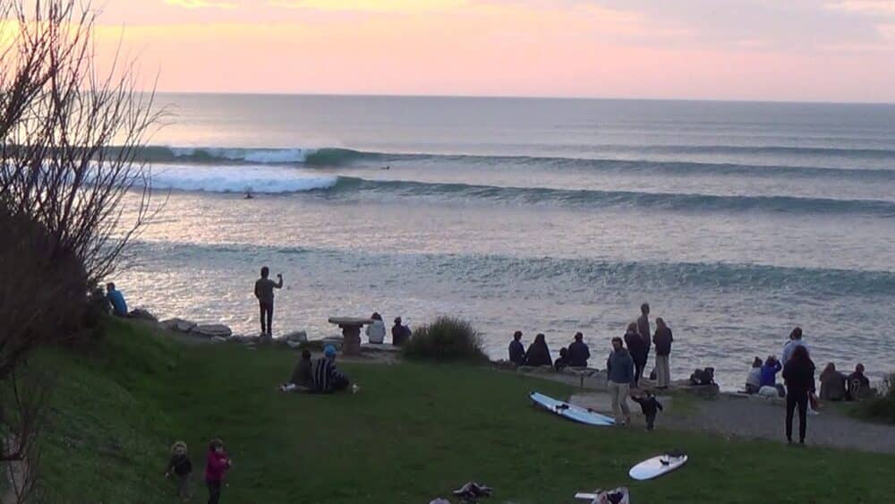cenitz-guethary-location-marty-surf-delivery