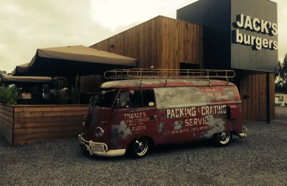 jack-burger-hossegor-location-marty-surf-delivery