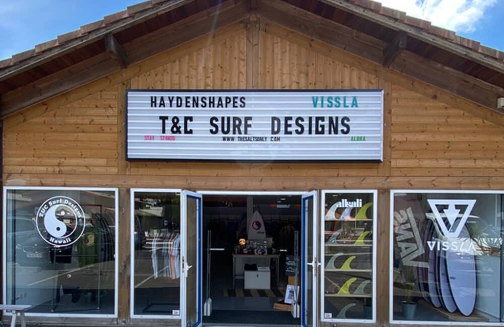 TC-surf-designs-hossegor-location-marty-surf-delivery